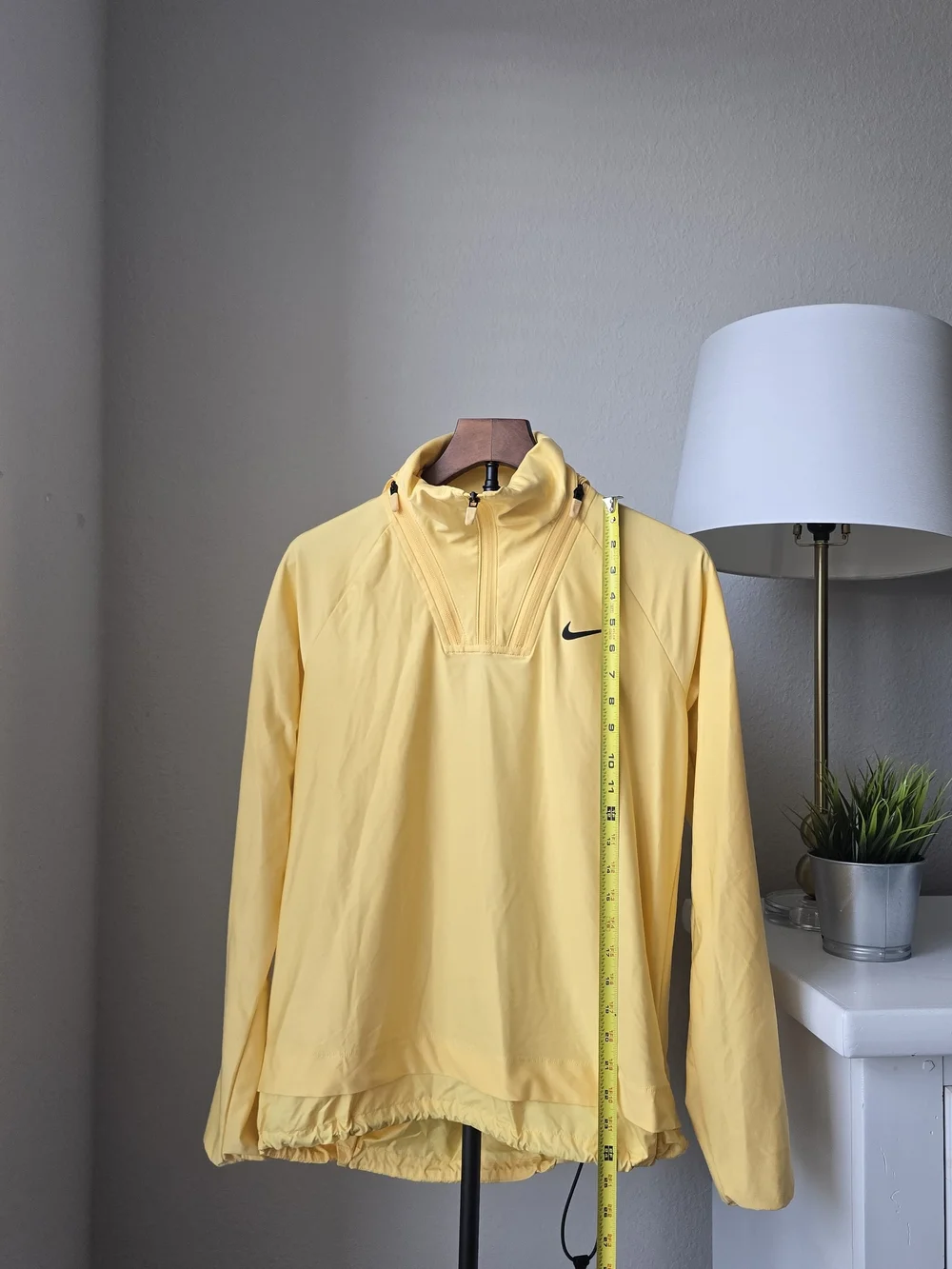 Nike Dri-FIT ADV Women's L Yellow 1/2 Zip Pullover Jacket Hooded Running